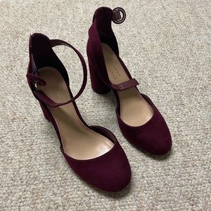 LC Lauren Conrad Burgundy Thick High Heels